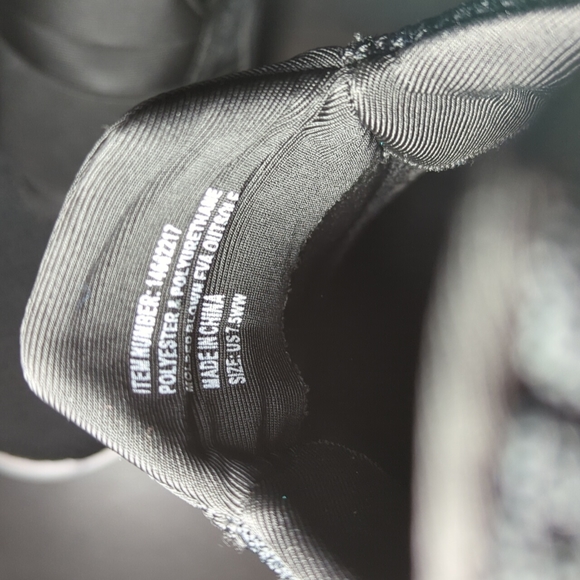 Torrid WW 7.5 Slip on sneakers - Picture 4 of 4